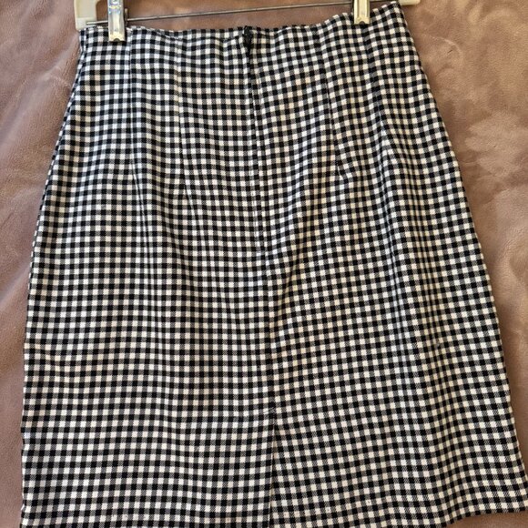 Vintage By Choice Black and White Checkered Gingham Pencil Skirt - Picture 2 of 3